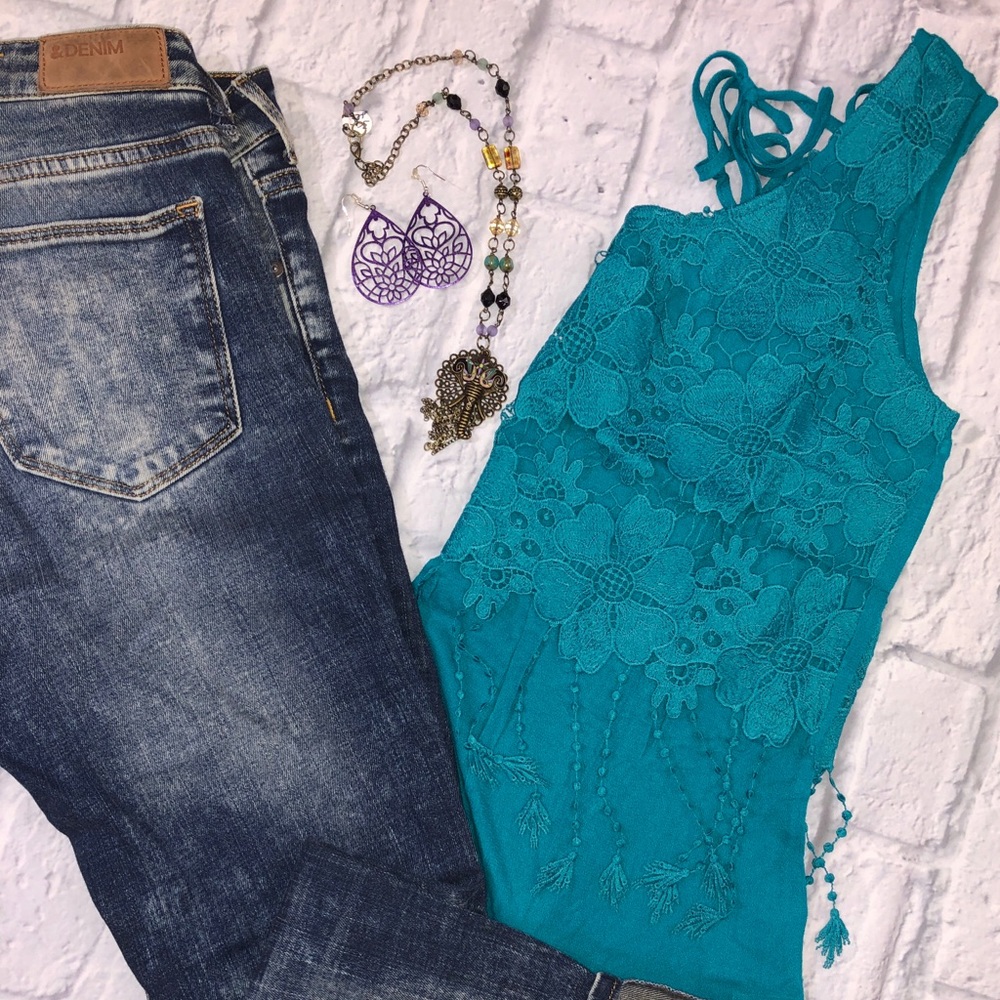 Teal Tank